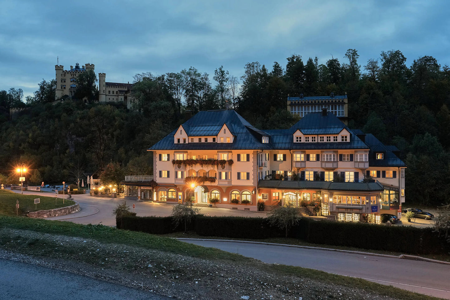 Excursion to Neuschwanstein Castle in Germany, 9 hours