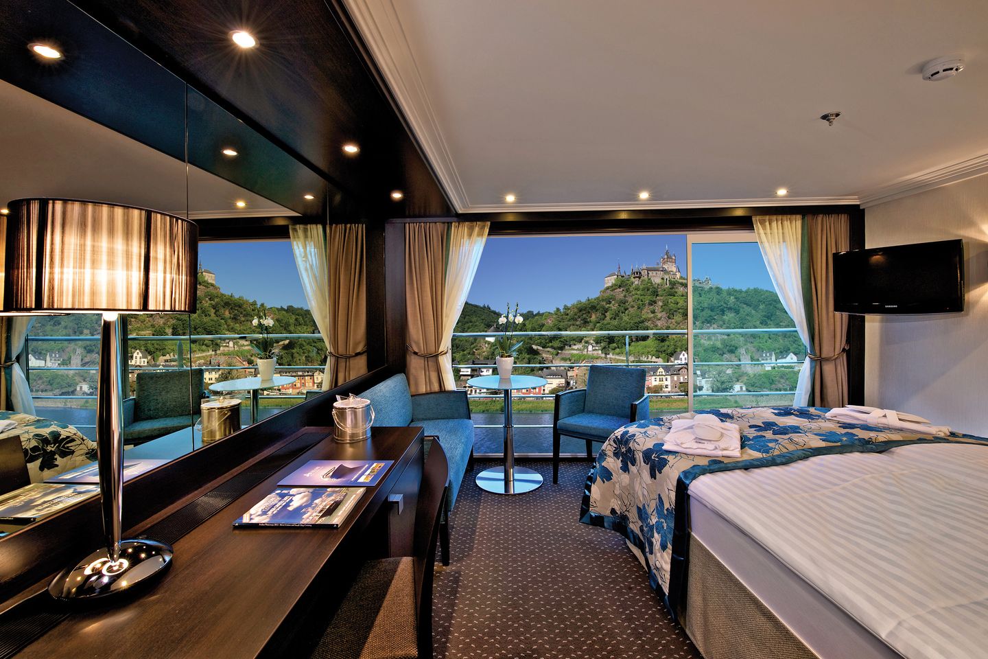 Paris to Normandy: 8 Day Cruise